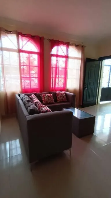 Apartamento Primer Piso Con Agua Caliente San Pedro de Macorís