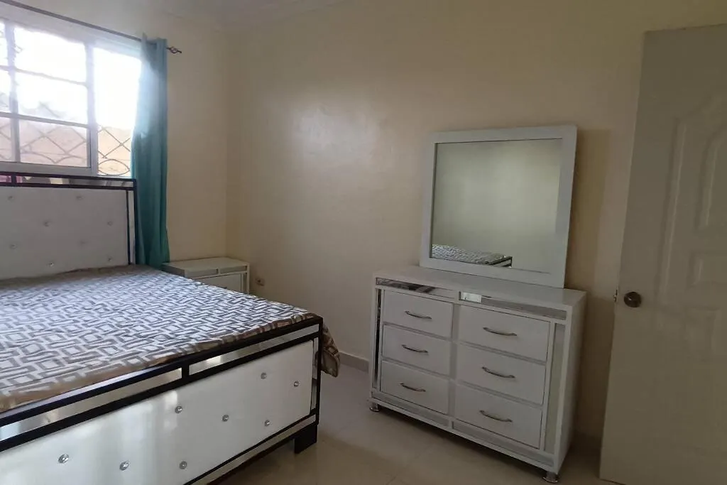 Apartamento Primer Piso Con Agua Caliente San Pedro de Macorís 0*,
